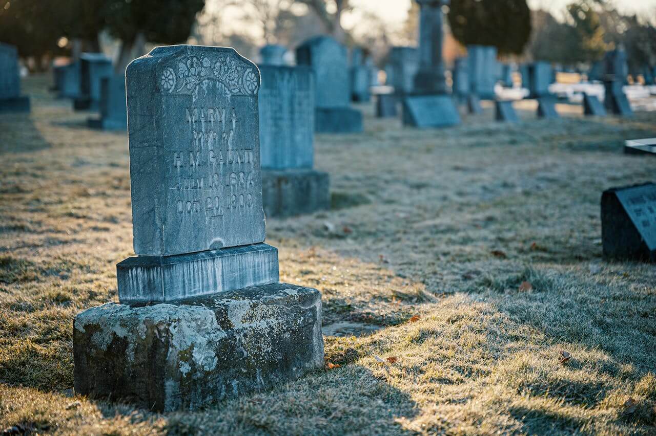 Laing v Laing [2014] QSC 194 – To bury or to be cremated?