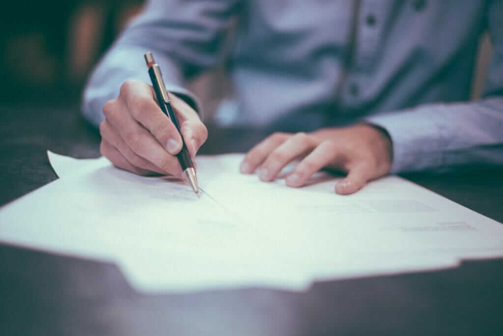 business wills lawyers buy sell agreements solicitors brisbane sunshine coast queensland